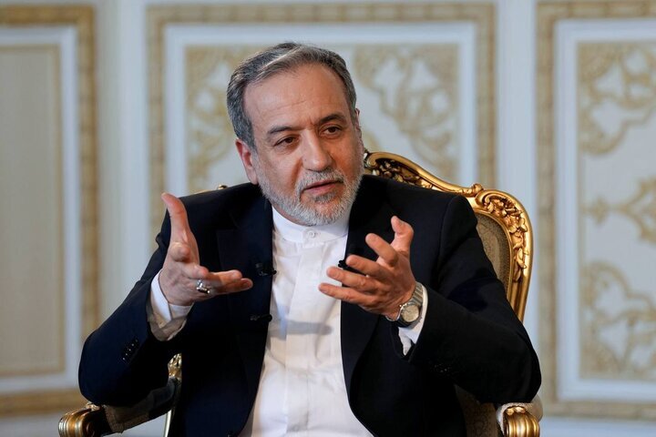 عراقچی: دیگر خط قرمزی وجود نخواهد داشت