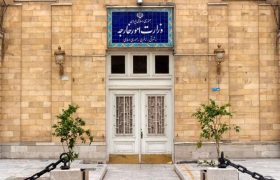 پاسخ وزارت خارجه ایران با فرانسه