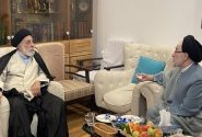 تأکید خاتمی بر فعال بودن دیپلماسی و دستیابی به صلح شرافتمندانه