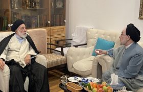 تأکید خاتمی بر فعال بودن دیپلماسی و دستیابی به صلح شرافتمندانه