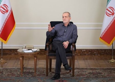 پزشکیان: مدیریت کردن با وجود صداهای تفرقهانگیز کار خداست