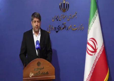 واردات خودرو زیاد نشد بلکه دستور تخلیه اضطراری خودروهای وارداتی صادر شده بود
