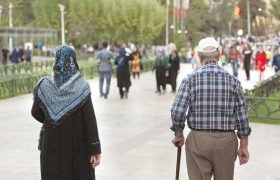 سند ملی سالمندان باید در قالب لایحه به مجلس بیاید