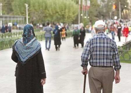 سند ملی سالمندان باید در قالب لایحه به مجلس بیاید