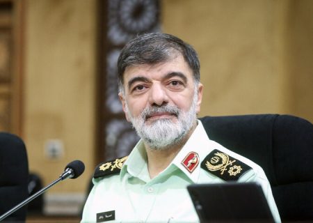 فرمانده کل انتظامی انتصاب وزیر دفاع را تبریک گفت