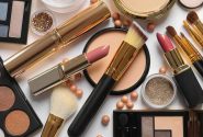 واردات محصولات آرایشی همچنان ممنوع است