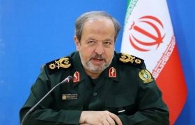باید دست نیروهای مسلح را برای دفاع از ایران پر کنیم