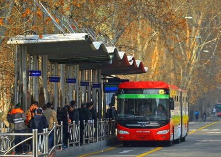 تجمعات شبانه، مسیر اتوبوس‌های تندرو تهران را تغییر داد