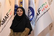 آموزش بانوان متقاضی گواهینامه موتورسیکلت