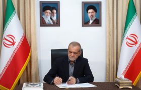 پزشکیان: فرهنگ نماز می‌تواند جامعه را در برابر دشواری‌ها استوارتر کند